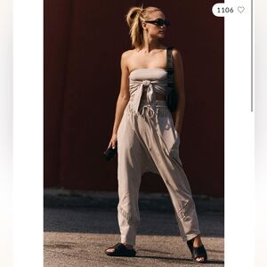 Free people Swish set in tofu